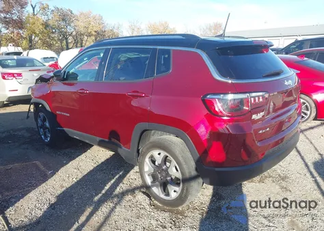 2022 Jeep Compass Limited 4X4 z USA, uszkodzony, nr VIN 3C4NJDCB5NT115100